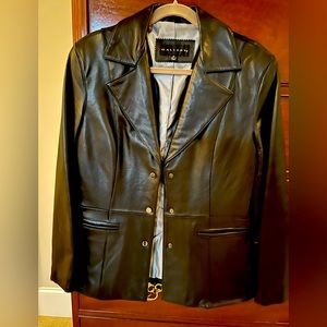 Brand new woman’s leather jacket by Gallery! Size M! Buttersoft leather!Pockets!